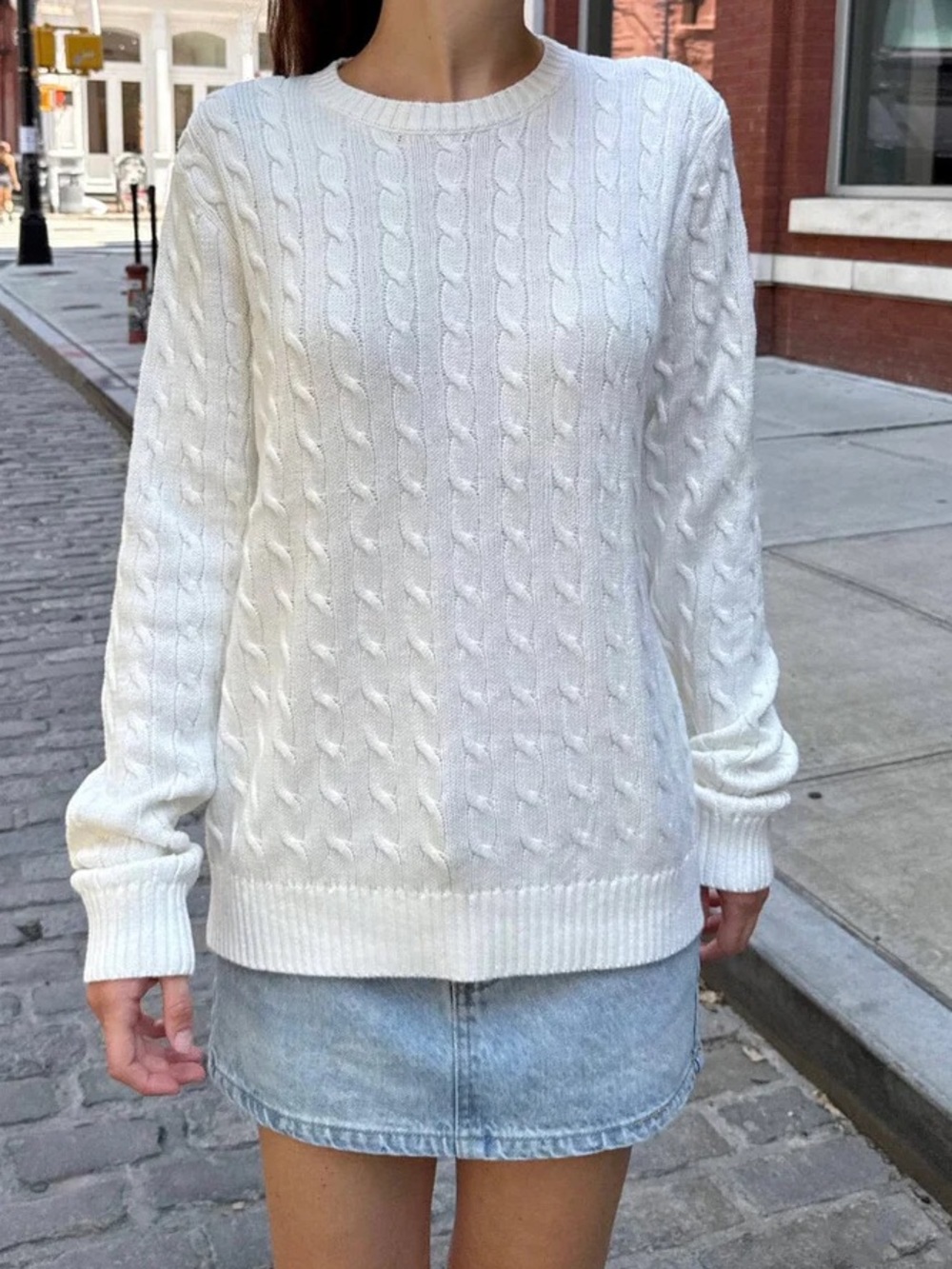 Brandy Melville white cable knit sweater🤍🤍